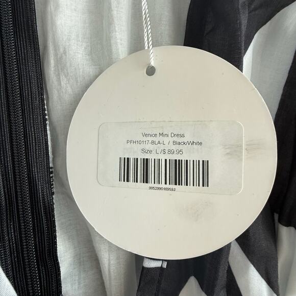 NWT Puff Sleeve Black and White Abstract Mini Dress Passion Fusion Size L - Picture 5 of 10